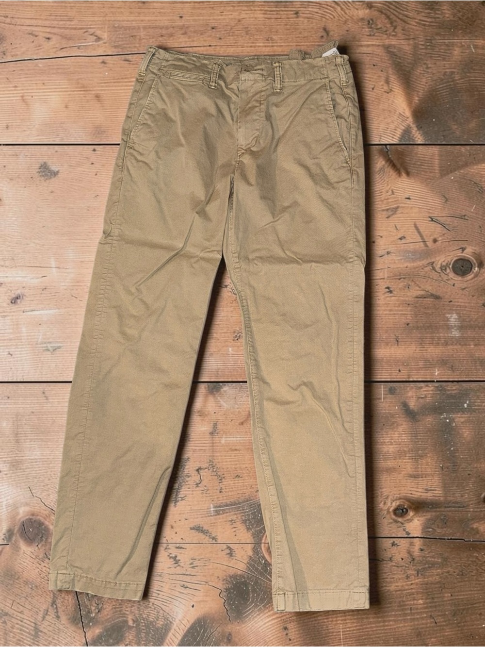 American Eagle Outfitters Men's Tan Chino Pants